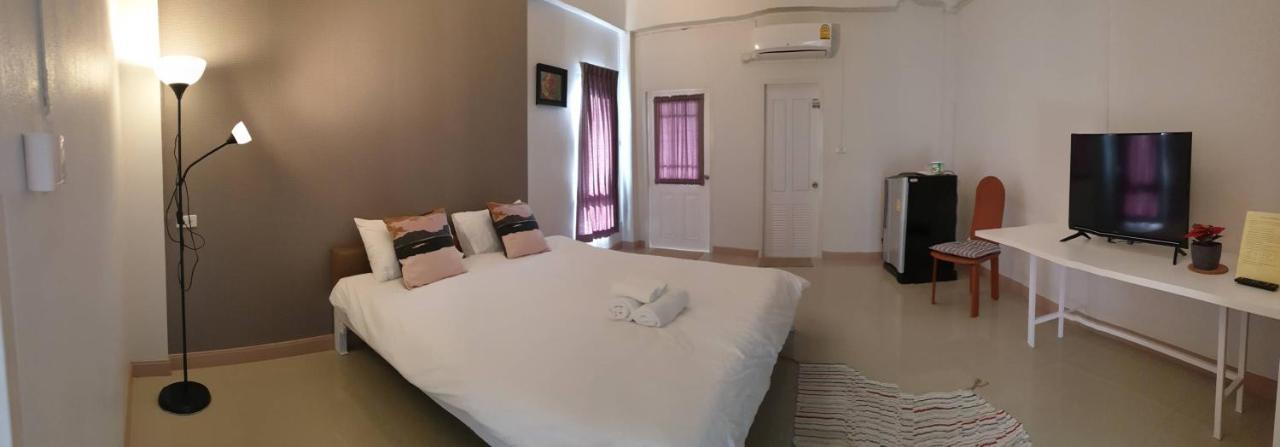 Prinya House ปริญญา เฮ้าส์ Aparthotel Ban Huai Kapi Exterior foto